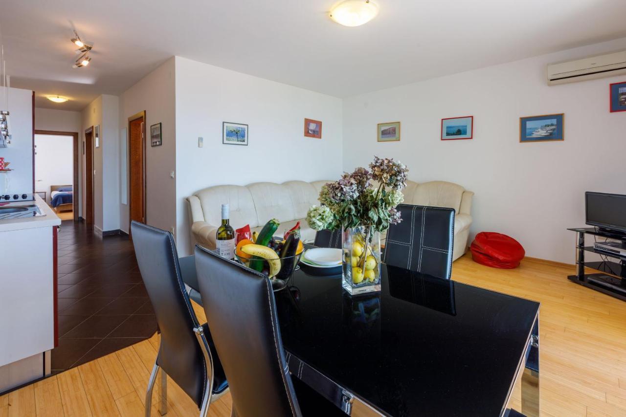 Apartments Robic Селце Экстерьер фото